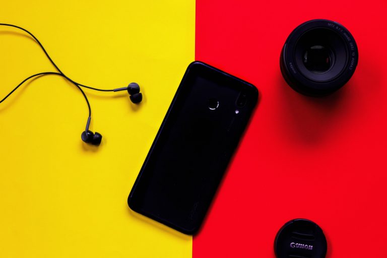 Choose the right type of virtual phone number for your company with